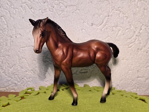 Pferd kunststoff hartplastik - kunststoff,